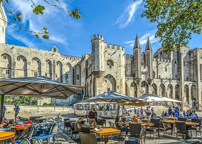 Gorgeous In Du Gard * Rochefort-du-Gard